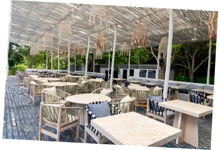 Restaurante en Medio a la Naturaleza